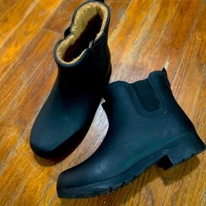 CHOOKA DELRIDGE CHELSEA RAIN BOOT BLACK